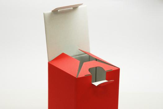 Pudełko z mikrofali czerwone